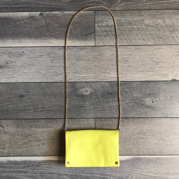 Street Level Yellow Convertible Crossbody - Picture 3 of 12